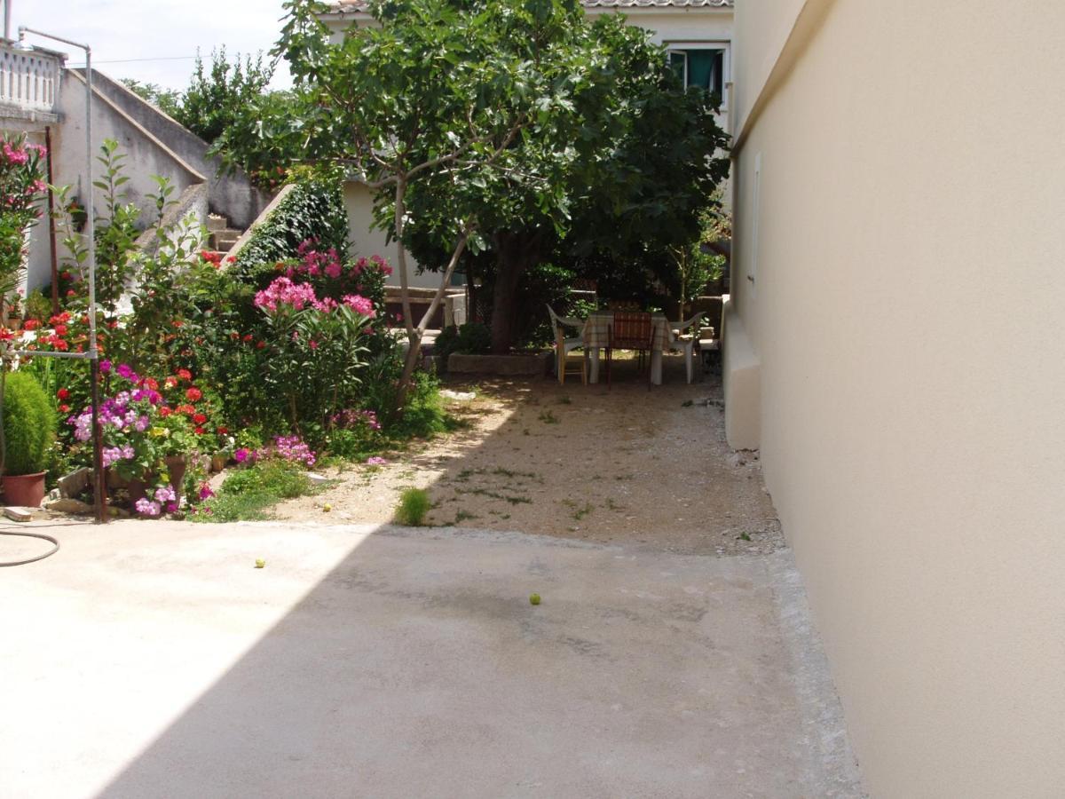 Apartments With A Parking Space Povljana, Pag - 228 Eksteriør billede